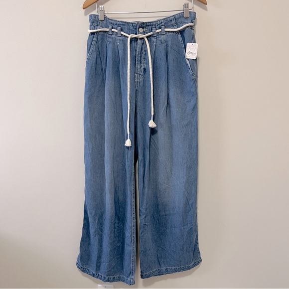NWT Free People We The Free Dakota Cinched Pull-On Jeans Size S - Picture 8 of 16